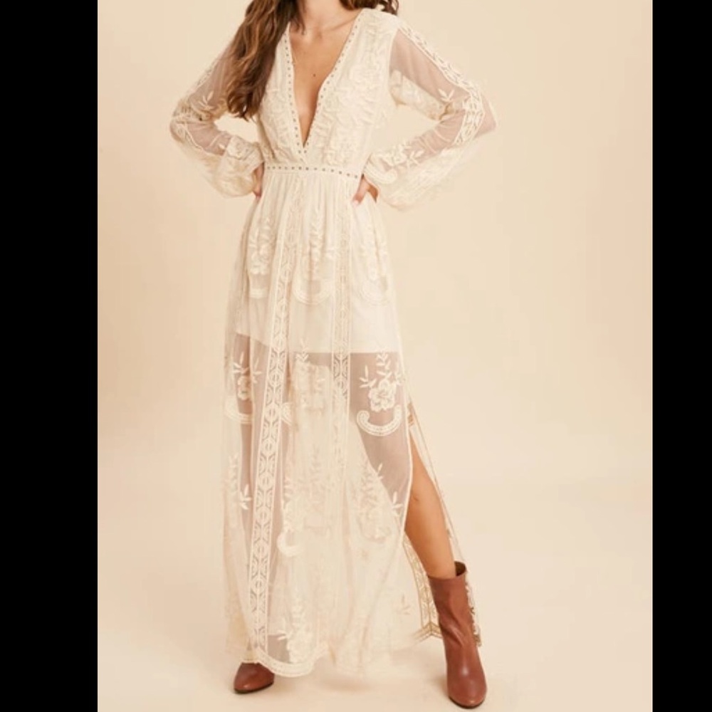 Wishlist  Ivory Serafina Dress